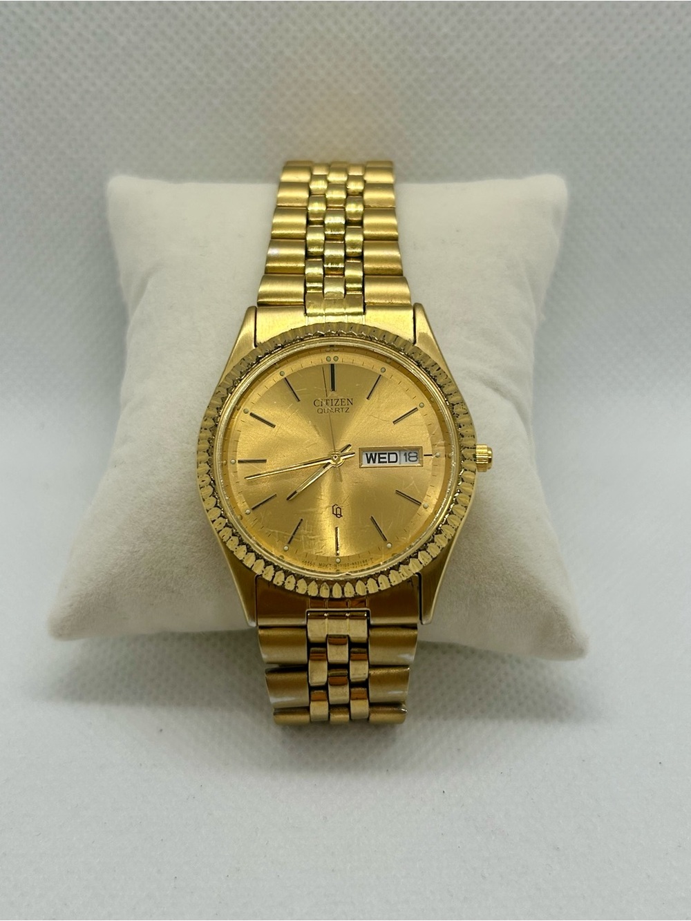Citizen Quartz Gold Tone Day Date Watch 35mm Jubilee Style Bracelet Runs